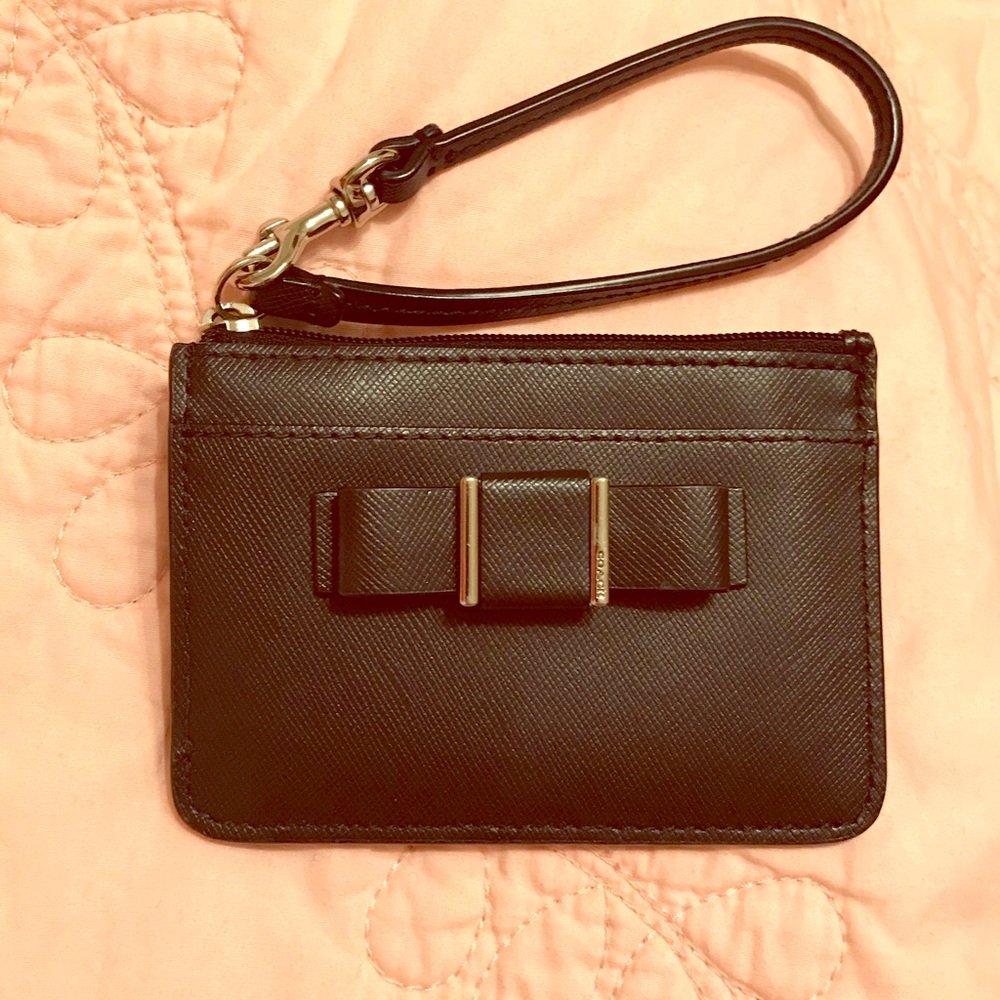 Black mini wallet Coach wristlet
